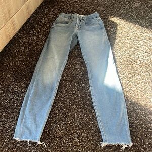 Good American jeans size 26 light blue wash